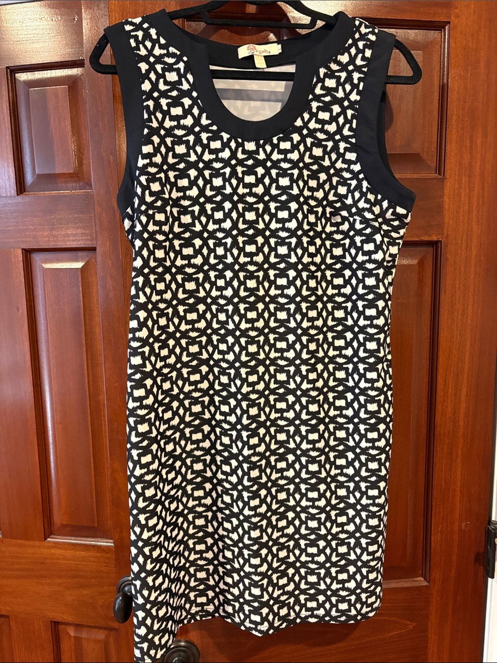 Aryeh Black and White Geometric Sleeveless Mini Dress